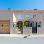 HomeHolidaysRentals Moonlight